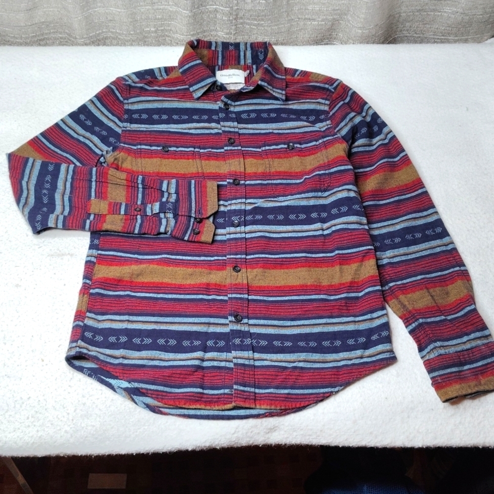 Goodfellow Shirt Men's Size Small‎ Long Sleeve Button Down Aztec Western Rodeo